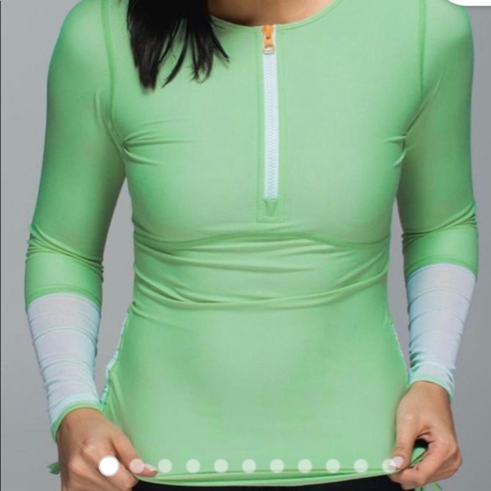 lululemon surf to sand rashie rash guard